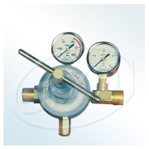 Acetylene pressure reducer